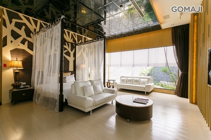 桃園-摩斯時尚汽車旅館