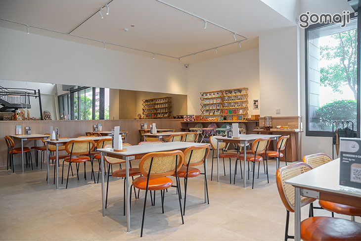 NICE TO MEET U Newborn & Cafe'