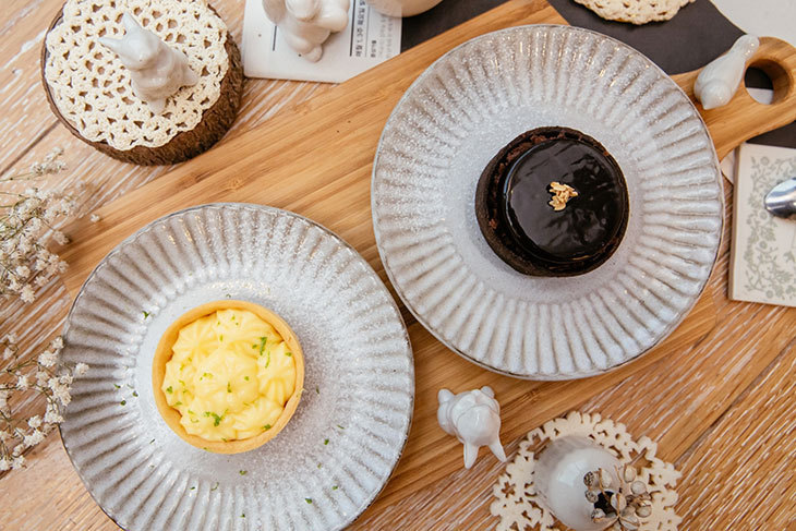 你後面  Behindyou Cafe