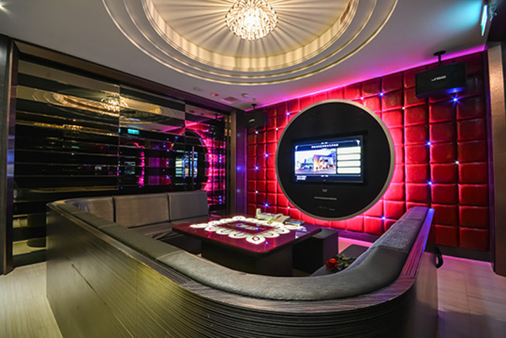 台中-夏都精品汽車旅館