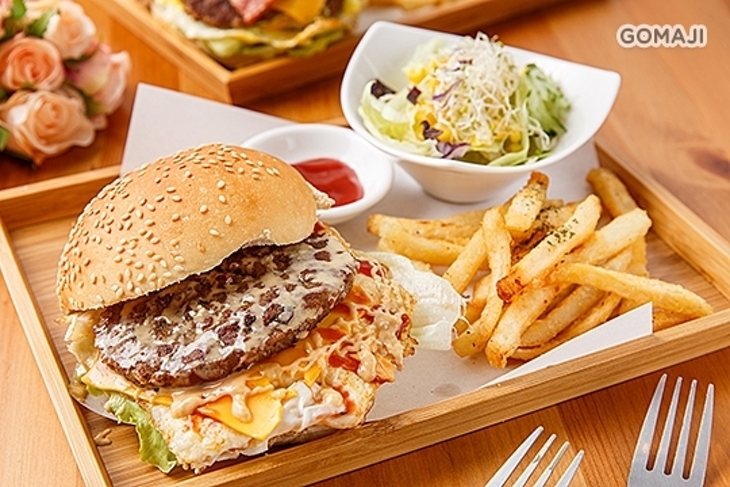 墨爾漢堡 • More Burger(中壢龍東店)