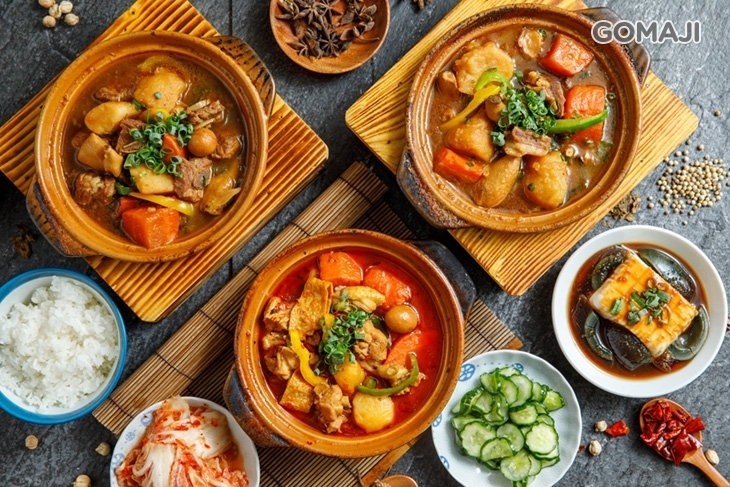 老十三黃燜雞米飯/板橋美食/麻辣/砂鍋料理
