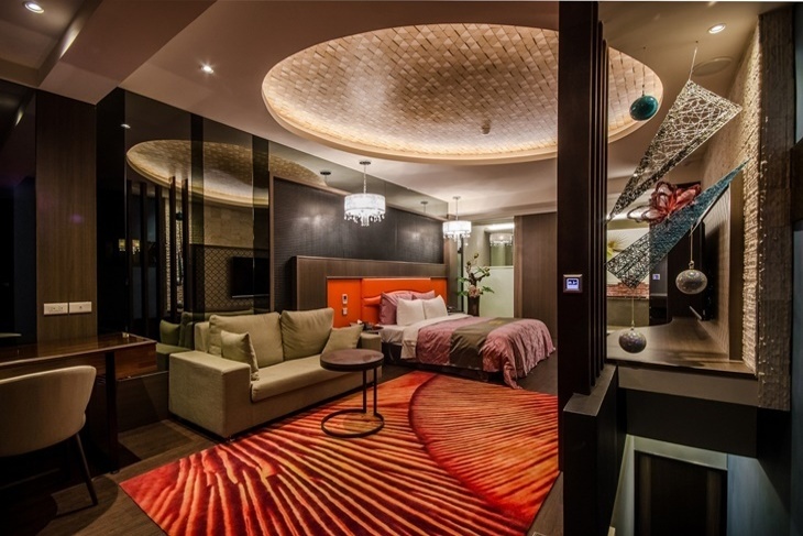 台中-合樂精品汽車旅館