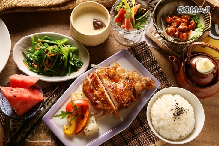 浩克海鮮炭烤酒吧