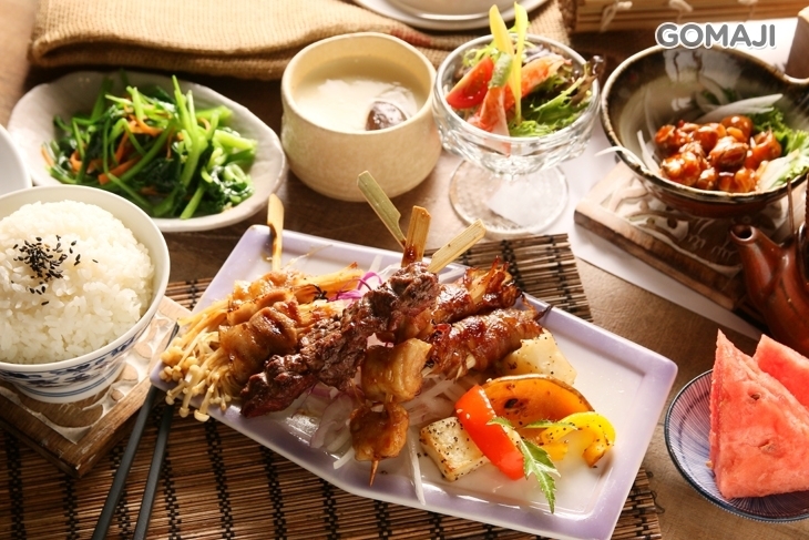 浩克海鮮炭烤酒吧