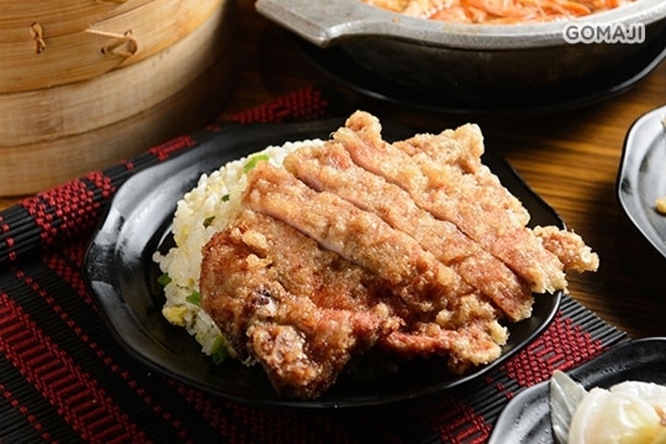 Home Food鴻富麵食館