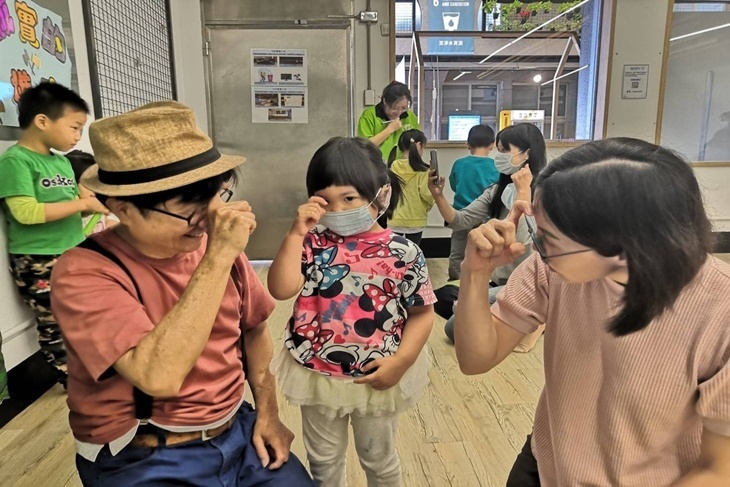 聽損弱勢家庭手語到宅服務