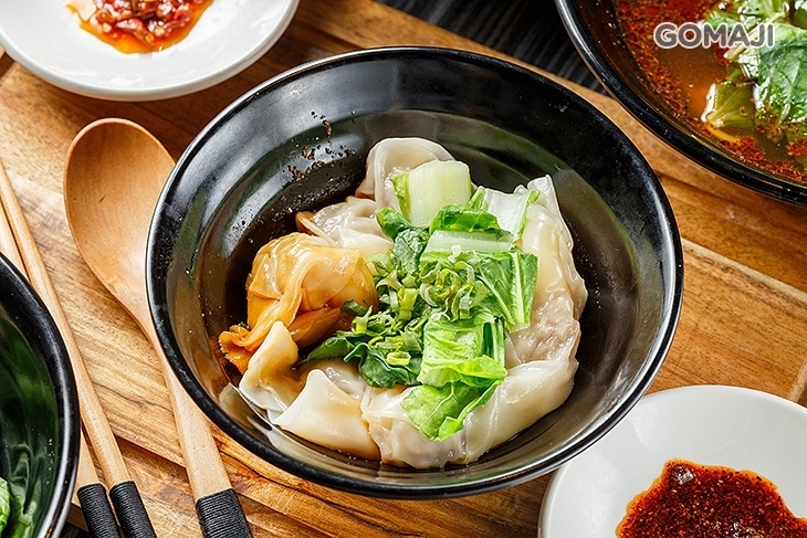 采岩堂抄手麵食館(晴光店)