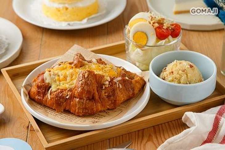 Numbear 13 Cafe 拾參咖啡館