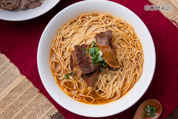 史料味極牛肉麵