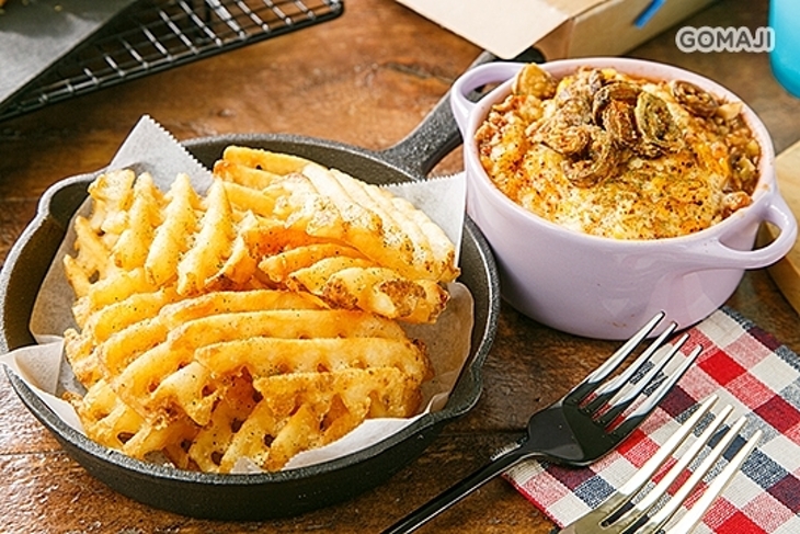 飛薯 Fly Fries. 沾醬薯條專賣店