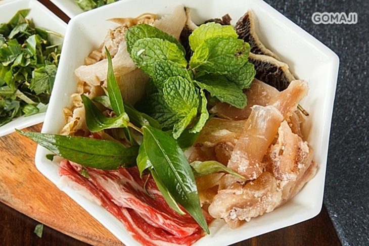 八妹婆婆民族創藝過橋米線