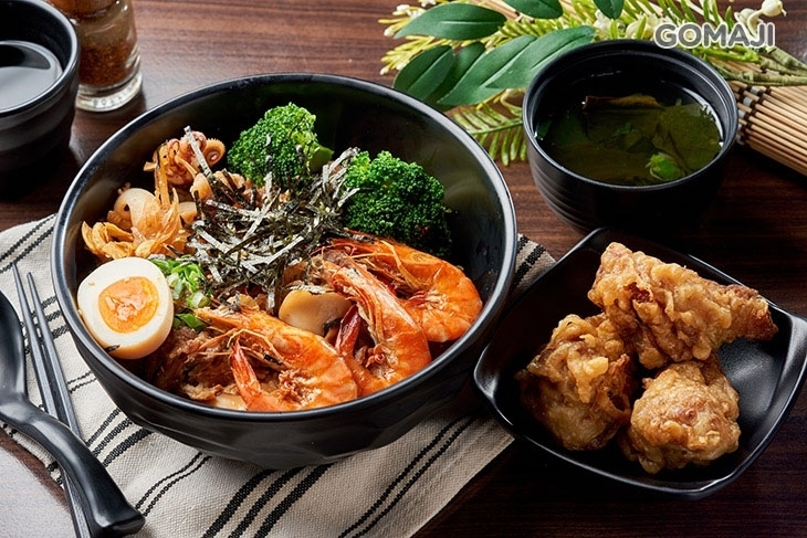 極の八丼 日式丼飯(三重店)