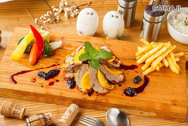 藝綺地中海私廚餐酒館