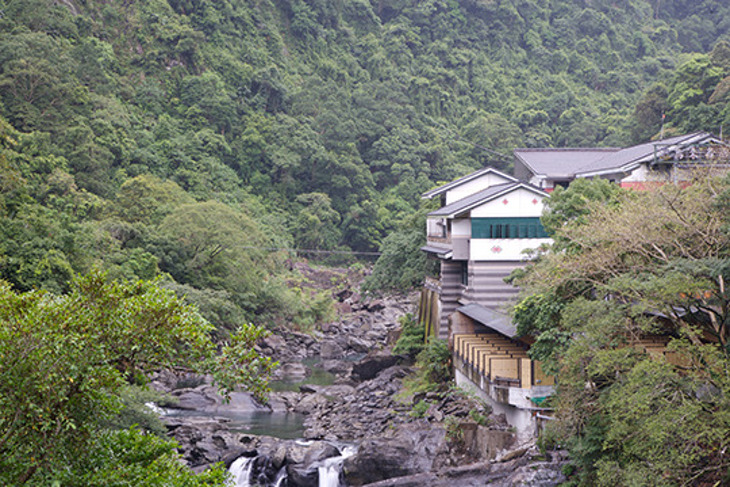 烏來名湯溫泉會館