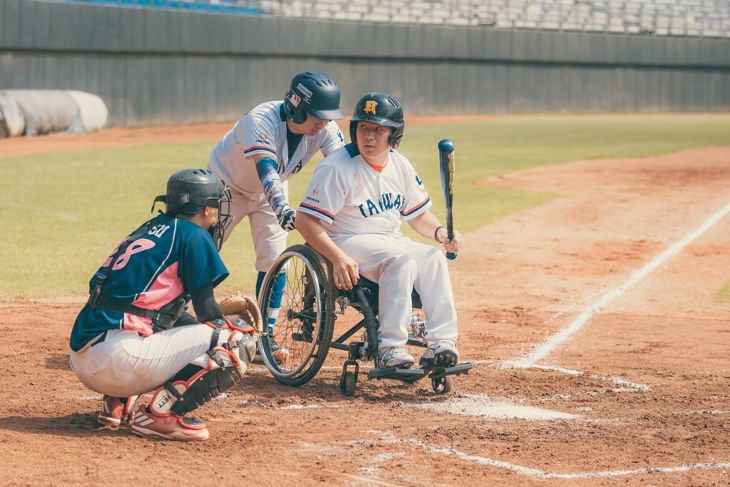 一起夢想－「出口盃」多元族群棒球賽