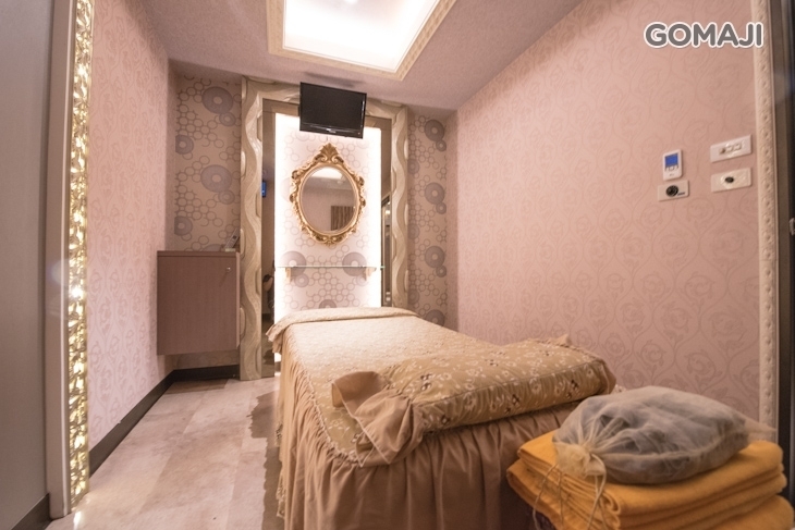 嘉年華美容足體館