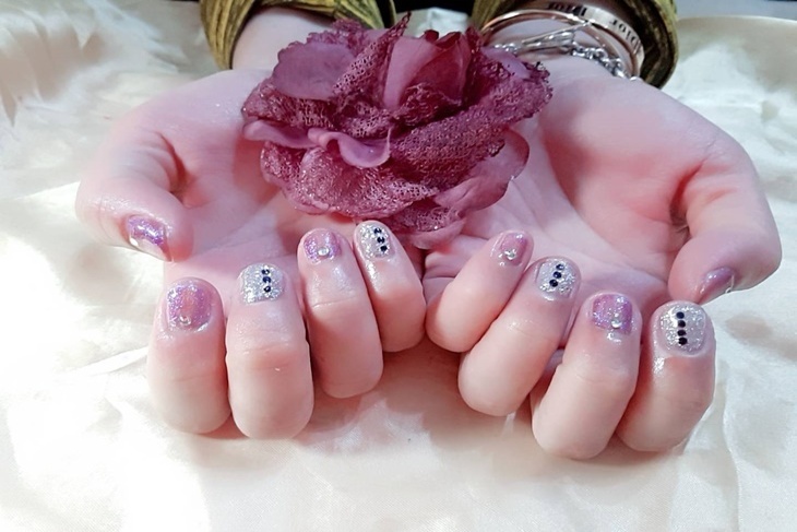 彩伶美甲工作坊