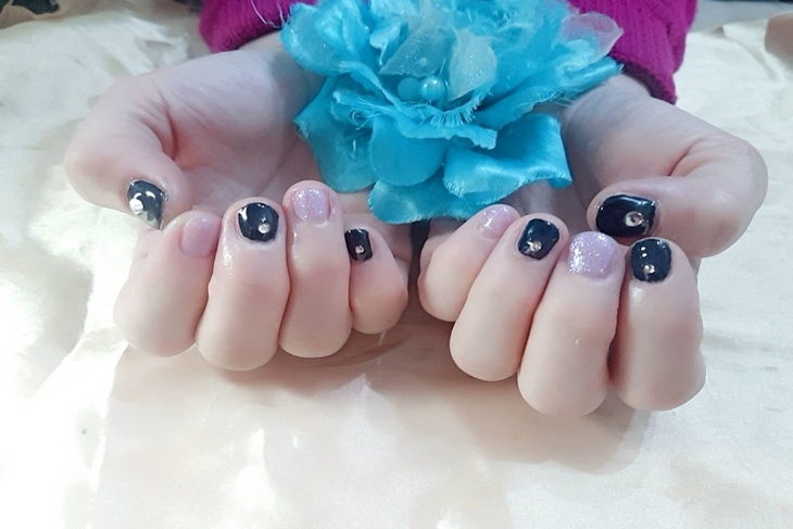 彩伶美甲工作坊