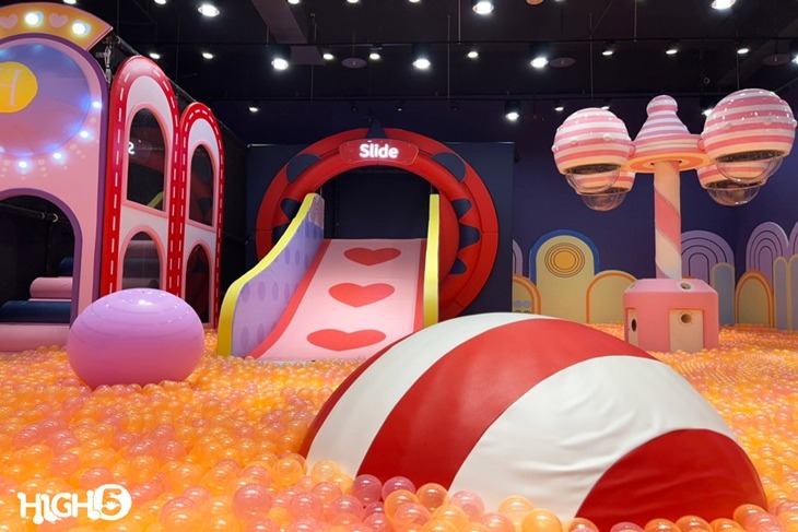 建築樂園HIGH5(中和環球館)