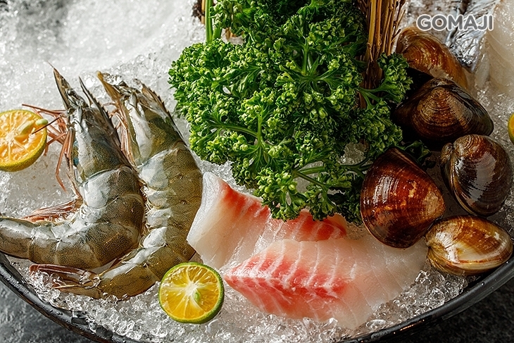 蓹青重慶麻辣鍋物