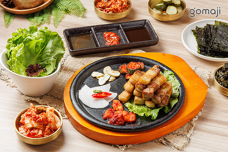 梨谷韓式鐵炭燒肉(ATT信義店)