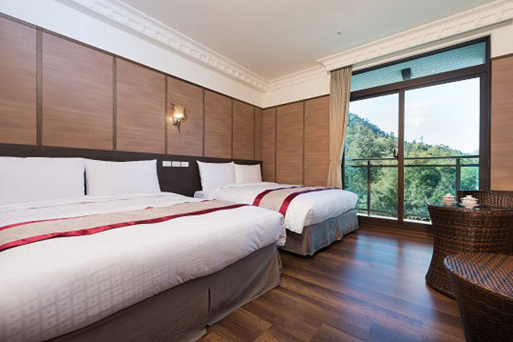 日月潭-經典大飯店范特奇堡