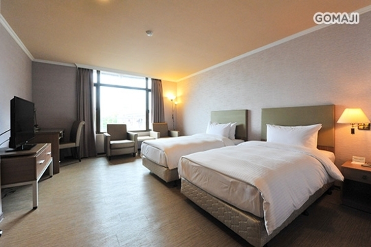 Hotel j日月光國際飯店(新竹館/桃園館)