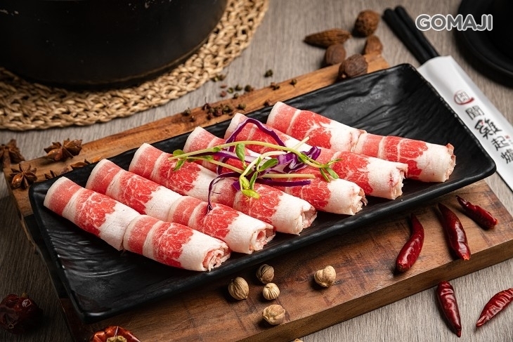 港式聞雞起爐麻辣雞煲火鍋(鳳山文衡店)