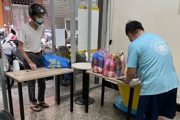 雙北經濟弱勢家庭生活物資包