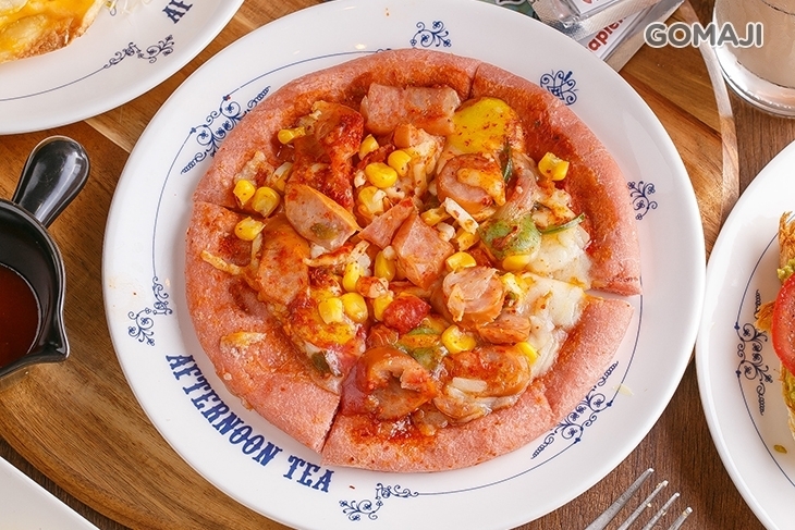 本土狼雙語桌遊咖啡餐廳