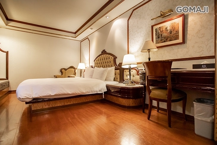 台北-香城大飯店-松山店