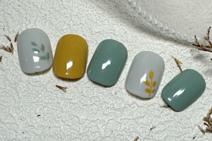 ViVi nails