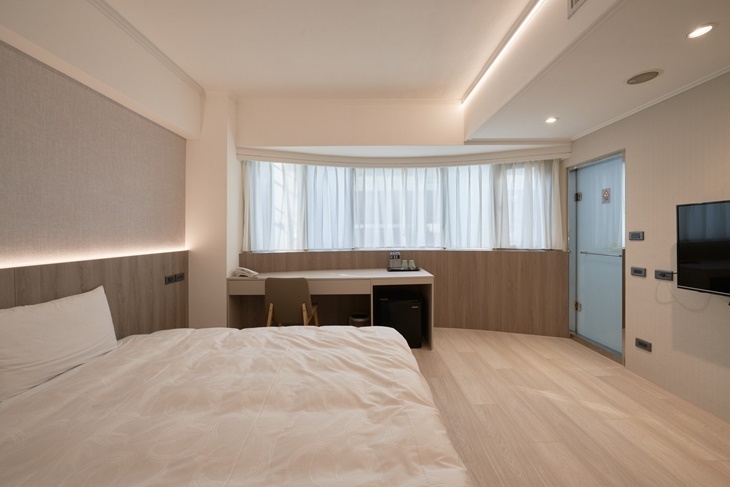 長弘時尚旅店(台中文心館)