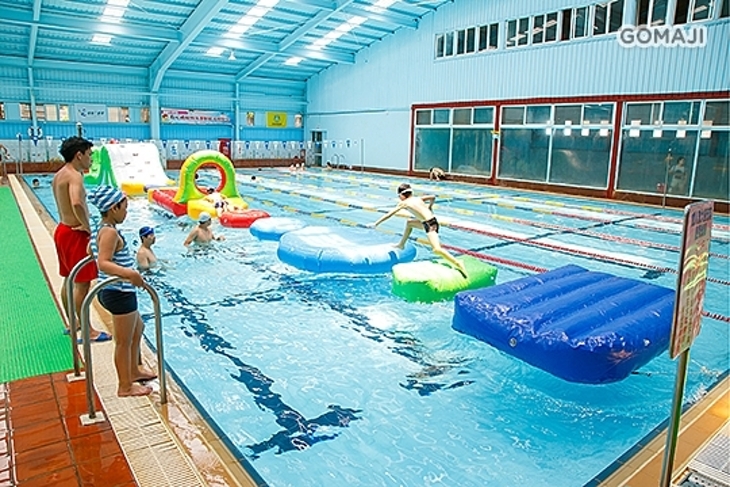 威尼斯溫水游泳池