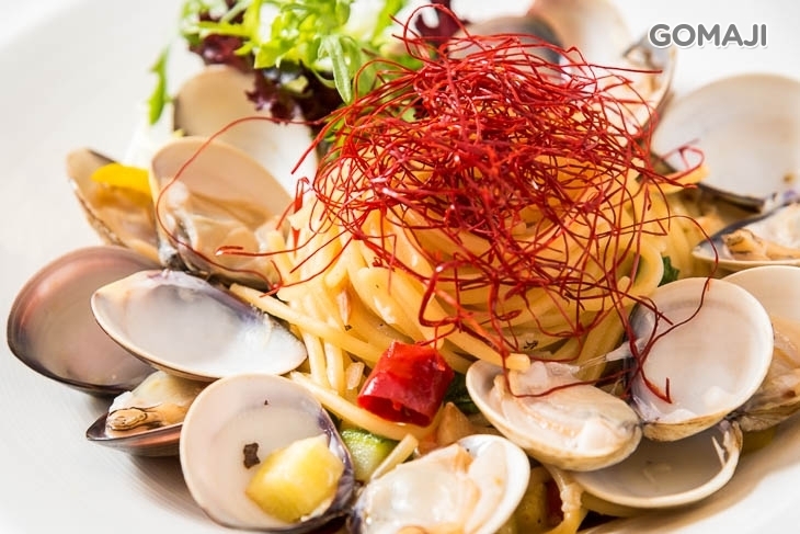 彎道AI汽車主題餐廳