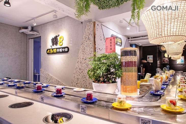 轉8迴轉火鍋吃到飽