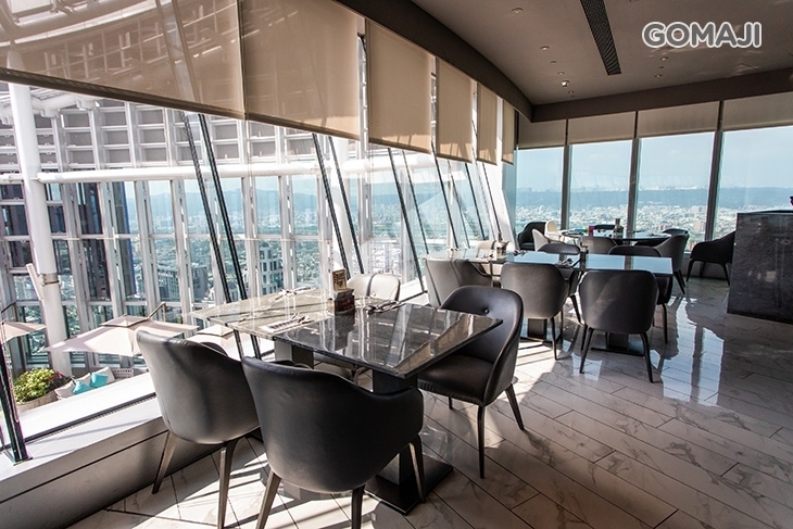 新北最高50樓Café自助餐廳