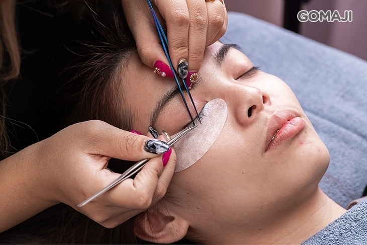 Acci時尚造型中心(美甲/美睫/美容)