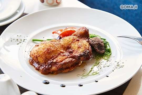 和逸飯店‧高雄中山 Cozzi THE Roof