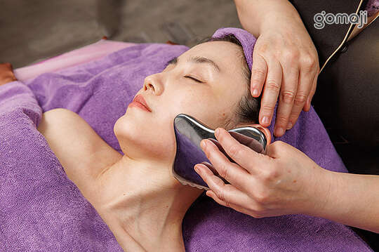 斐妮珈整復經絡穴道美容SPA