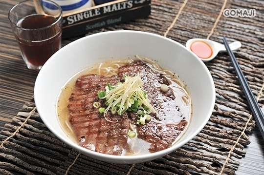 桐窗牛肉麵食館