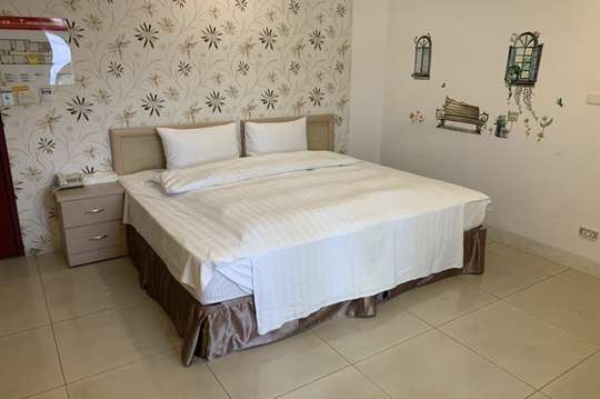 桃園中壢捷適商旅