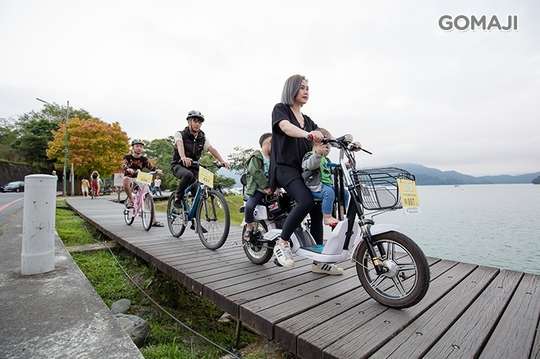 南投日月潭-伯樂電動自行車