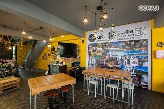 花蓮-蜂巢膠囊背包客HiveBnb