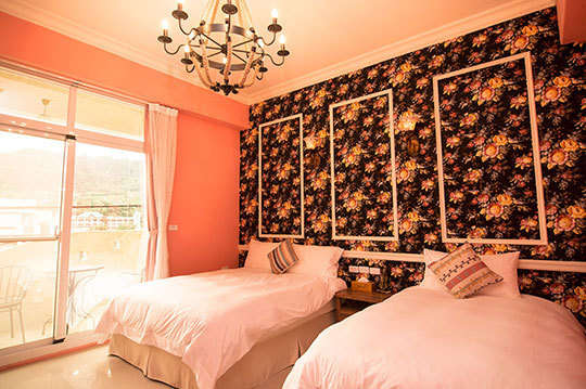 台東-陽光鹿特丹民宿