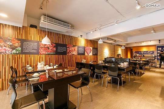 小鮮肉涮涮屋頂級肉品海鮮專賣店