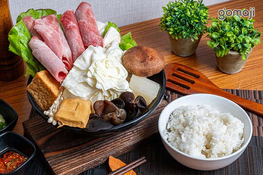 8號食堂敬賀呷(信義店)