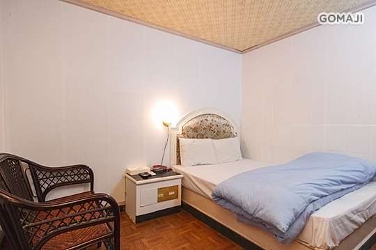 桃園龍潭-晨菲商務旅店