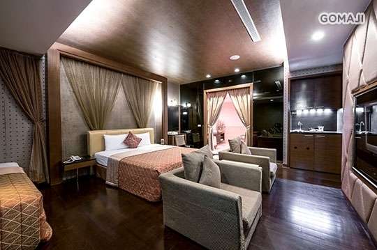 高雄-麗莎汽車旅館